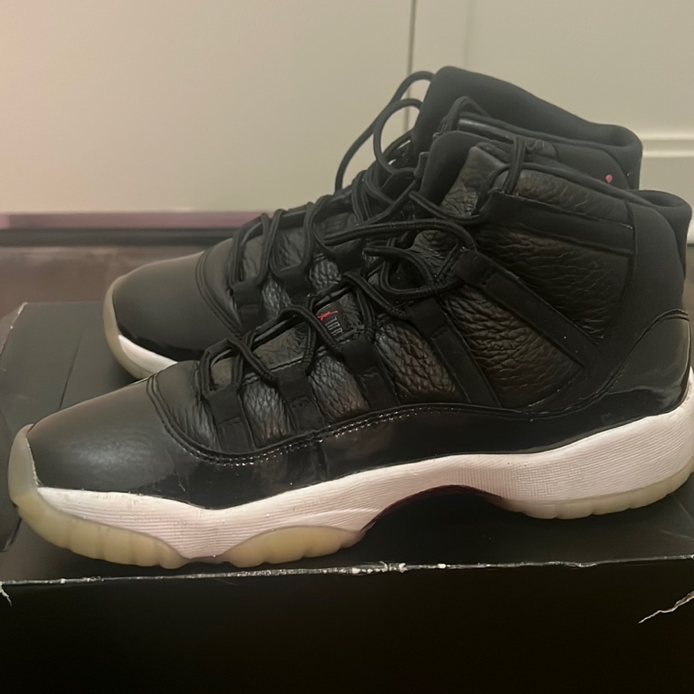 Black & White Jordan 11s
